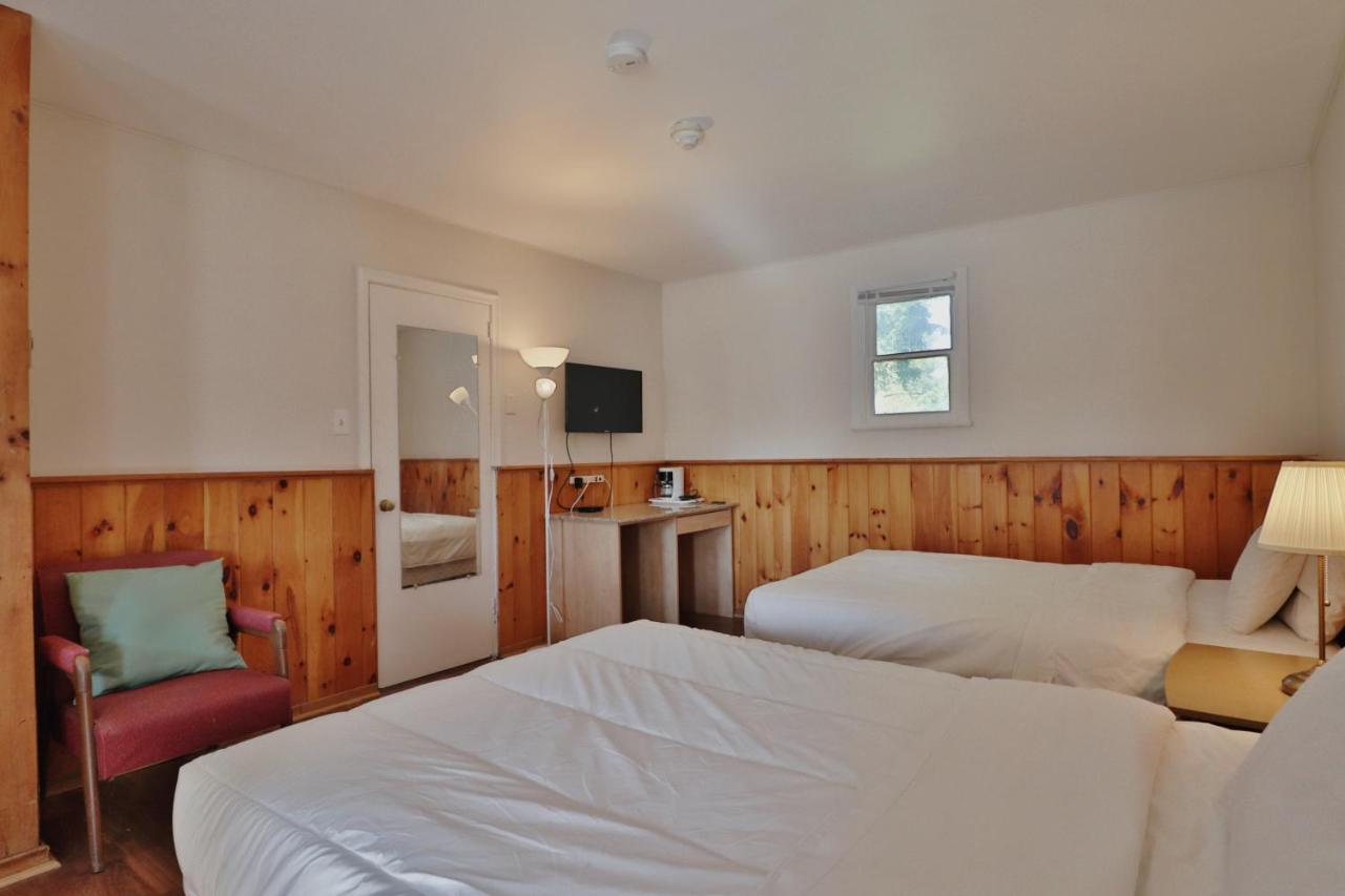 Bestliving Motel Washago Luaran gambar